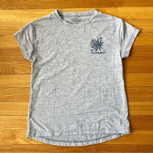 Patagonia Grey Flower Petal Capilene Gorpcore Performance Graphic Tee Large 12